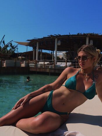 Full leaked Marta fort private onlyfans photo