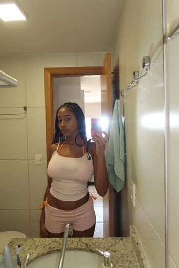 Full leaked Maryyyxlo private onlyfans photo