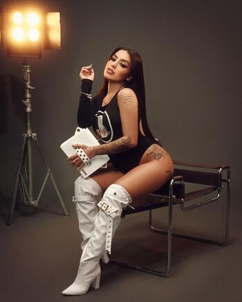 Full leaked Mc mirella private onlyfans photo