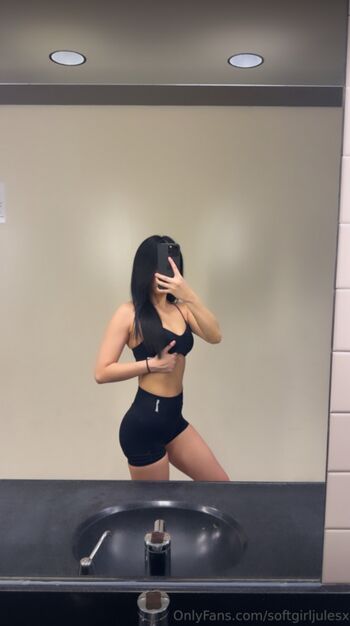 Full leaked Medicietv private onlyfans photo