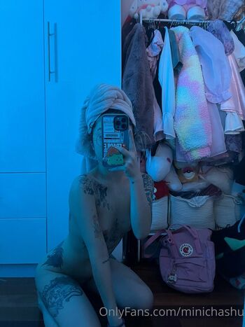 Full leaked Minichashu private onlyfans photo