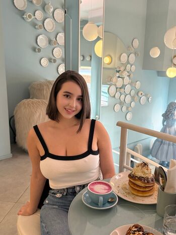 Full leaked Monamity private onlyfans photo