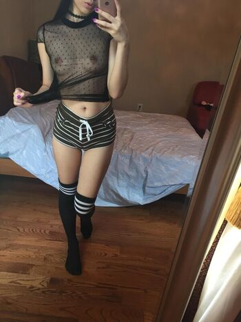 Full leaked Ms modestly immodest private onlyfans photo