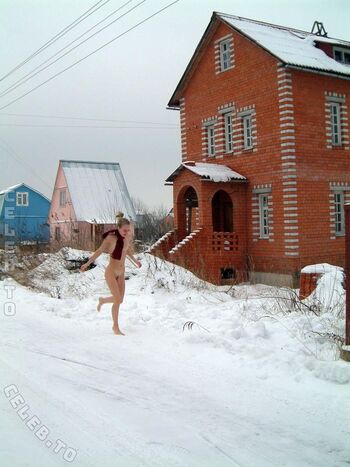 Nackt In Russland