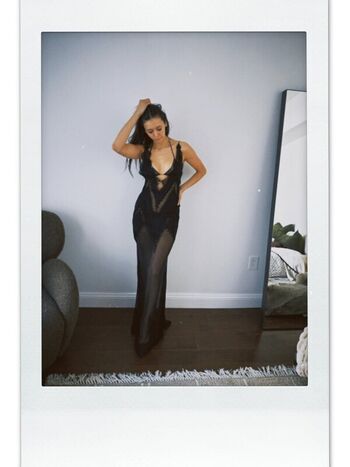 Full leaked Nina dobrev private onlyfans photo