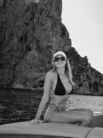 Full leaked Penny lane private onlyfans photo