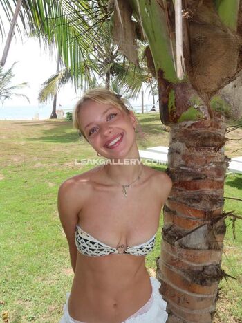 Full leaked Pola slopecka private onlyfans photo