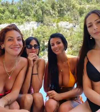 Full leaked Solene sun private onlyfans photo