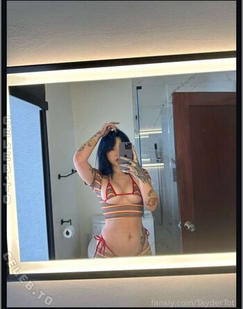 Full leaked Taydertot  page private onlyfans photo