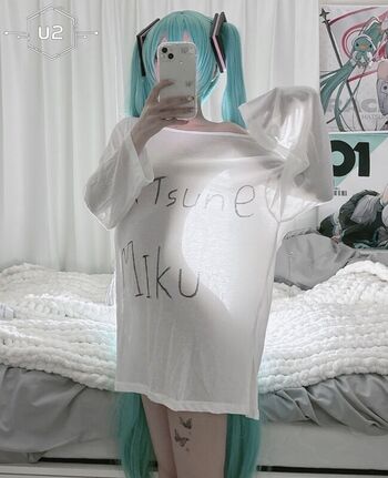 Full leaked Umiku private onlyfans photo