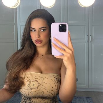 Full leaked Valeria private onlyfans photo