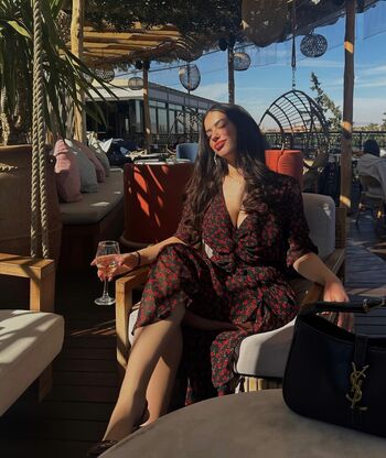 Full leaked Valeria private onlyfans photo