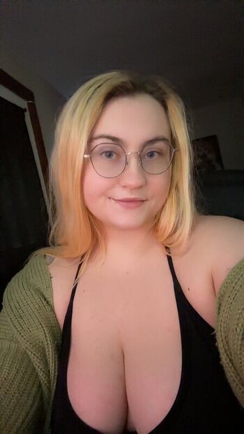 Full leaked Xsleepyhorrorx private onlyfans photo