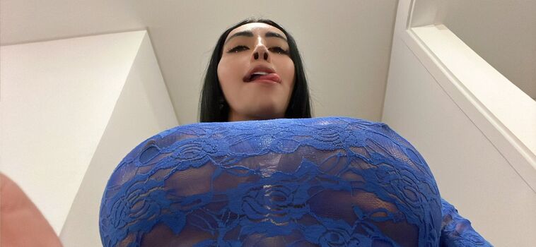 Full leaked Yasm private onlyfans photo
